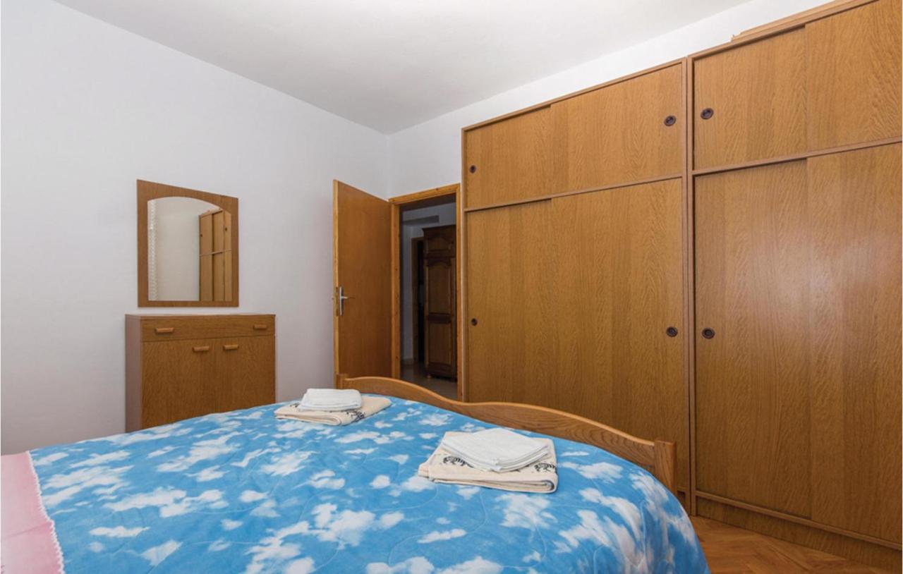 Beautiful Apartment In Rovinj With 2 Bedrooms And Wifi Kültér fotó